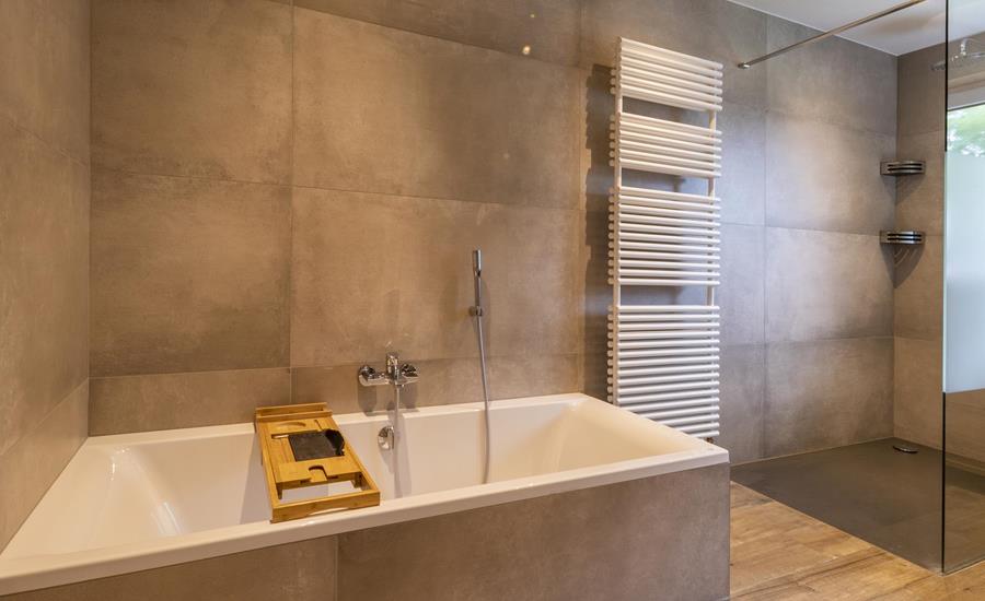 Neubau eines zeitgemäßen Hauses & Gestaltung einer Außenanlage